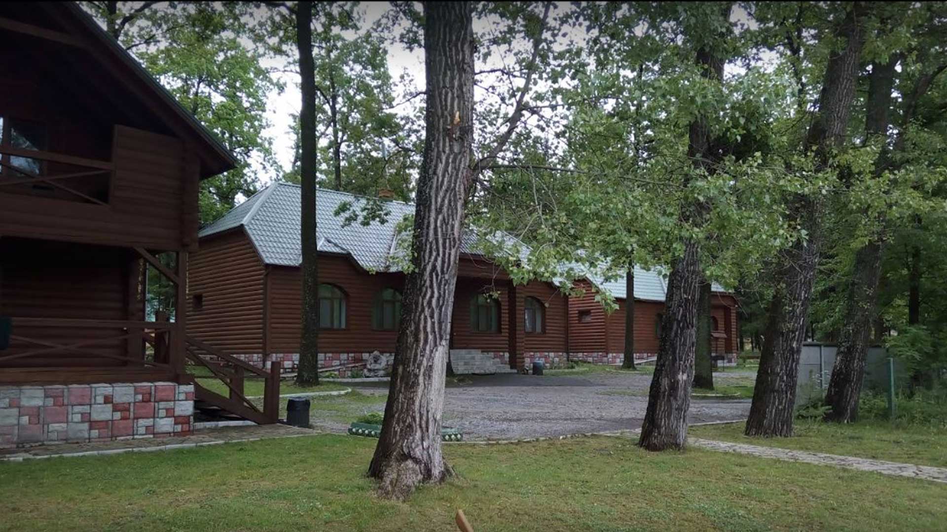База відпочинку Зачароване Озеро | База відпчинку Зачароване Озеро